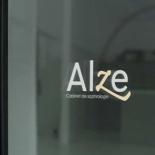 Mockup_Alze_window-fb5df56e